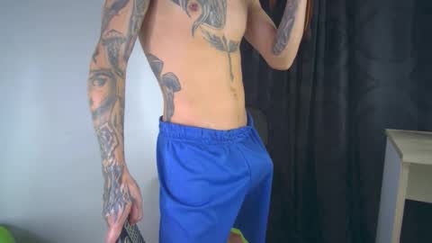 sem_alas online show from February 6, 2026, 12:59 am