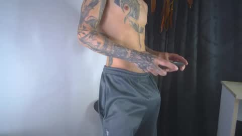 Snapshot of sem_alas chatting on May 10, 2026, 9:42 pm sem_alas online show from May 10, 2026, 9:42 pm