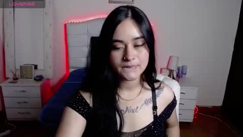 Sendella online show from October 27, 2025, 12:42 pm
