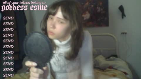 Snapshot of sendforesme chatting on April 24, 2026, 11:51 pm goddess esme online show from April 24, 2026, 11:51 pm