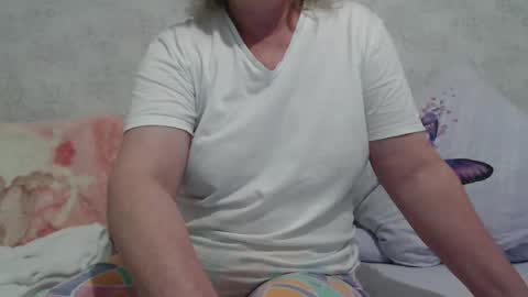 Lenna online show from February 3, 2025, 7:07 am