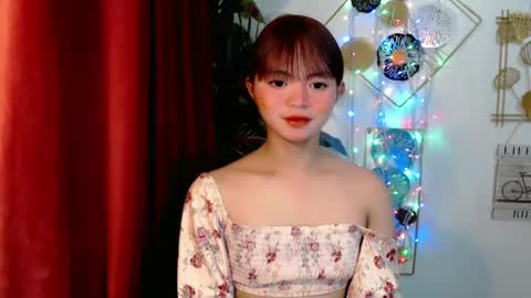 Snapshot of sensational_yeng chatting on January 8, 2026, 5:37 pm sensational_yeng online show from January 8, 2026, 5:37 pm