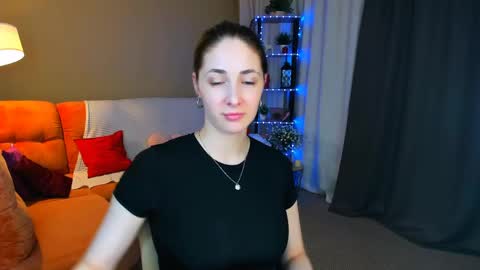 Snapshot of sensitiveheartt chatting on May 16, 2026, 7:34 pm sensitiveheartt online show from May 16, 2026, 7:34 pm