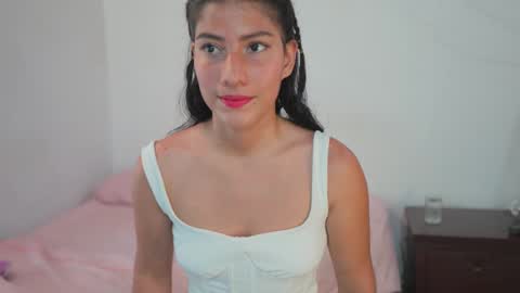 senssual_goddess online show from February 21, 2025, 5:09 pm