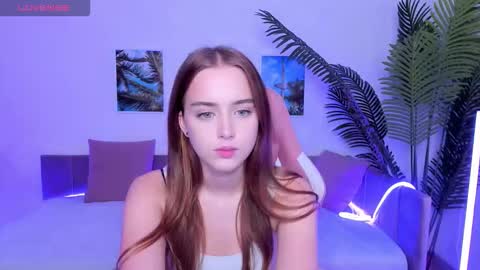 Emily  online show from September 26, 2025, 8:29 am