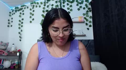 Camille and sophie online show from January 9, 2025, 2:01 am