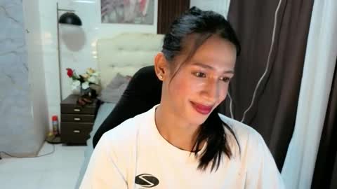 Snapshot of sensual_goergia chatting on October 12, 2025, 11:42 am sensual_goergia online show from October 12, 2025, 11:42 am