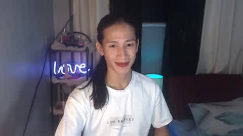 Snapshot of sensual_goergia chatting on October 16, 2025, 12:50 pm sensual_goergia online show from October 16, 2025, 12:50 pm