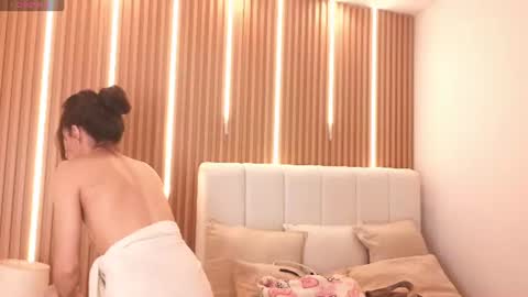 Snapshot of sensual_kim77 chatting on June 23, 2026, 12:36 pm Sensual Kim77 online show from June 23, 2026, 12:36 pm