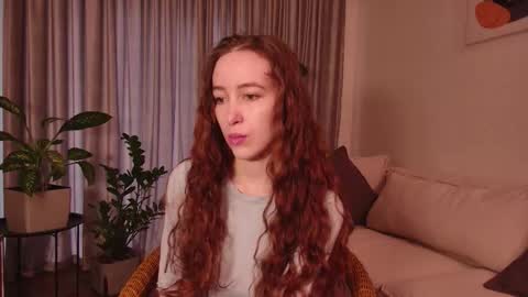 Lina or LiaLi online show from September 11, 2025, 7:19 am