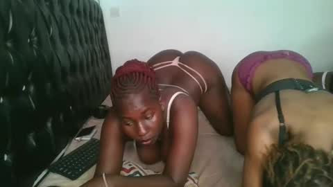 sensual_ria online show from April 18, 2026, 9:57 am