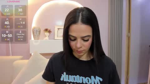 Sophie     online show from March 24, 2026, 11:15 am