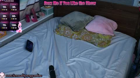 SensualSynergy online show from March 5, 2025, 10:11 am
