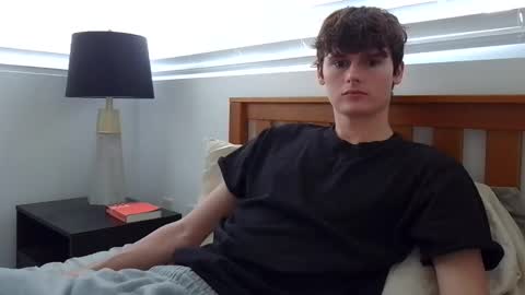Cam online show from January 5, 2025, 9:25 pm