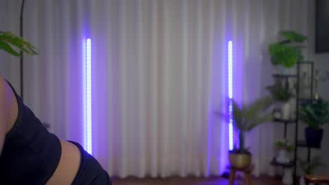 Maria- OF sensual bee online show from December 10, 2024, 1:54 am