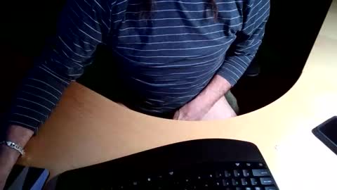 Sensually Yours online show from December 2, 2025, 12:05 am