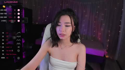 Snapshot of sensualily chatting on March 2, 2025, 7:56 pm Kiki online show from March 2, 2025, 7:56 pm