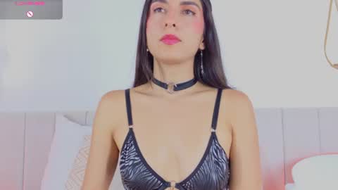 Jeen  online show from July 31, 2026, 9:03 pm
