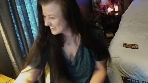 Tara online show from December 22, 2024, 1:44 pm