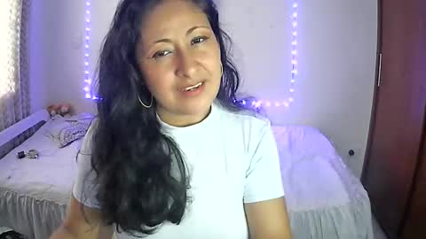 senthix  heyy promo en OnlyFans aprovecha 85 descuento online show from December 19, 2024, 7:51 pm