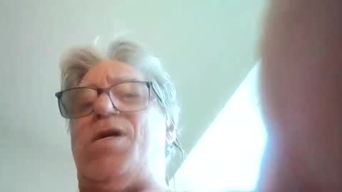 Snapshot of senualallnight chatting on April 28, 2026, 7:19 pm senualallnight online show from April 28, 2026, 7:19 pm