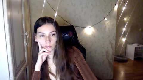 Snapshot of senxual__ chatting on October 22, 2025, 5:34 pm senxual__ online show from October 22, 2025, 5:34 pm