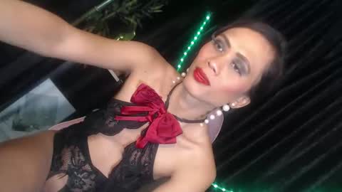 Snapshot of senyora_evangelista chatting on April 21, 2026, 2:51 am senyora_evangelista online show from April 21, 2026, 2:51 am