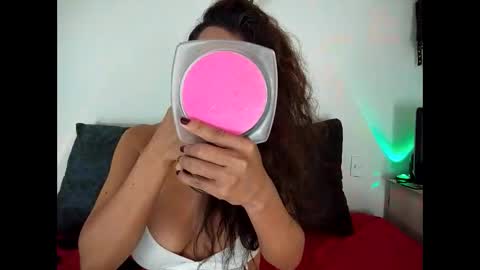 sephorandmonell online show from October 4, 2025, 6:50 pm