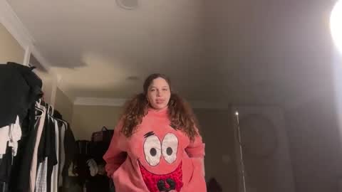 Snapshot of seraphinavelvet chatting on December 18, 2025, 12:27 am Seraphina online show from December 18, 2025, 12:27 am