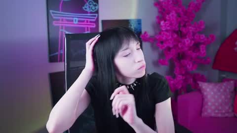 Sera online show from June 21, 2026, 11:35 am
