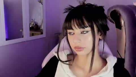 Snapshot of seren_bleck chatting on October 15, 2025, 1:50 am Seren  Follow me online show from October 15, 2025, 1:50 am