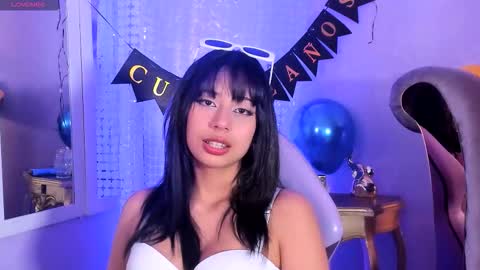 Seren  Follow me online show from February 3, 2026, 4:32 am