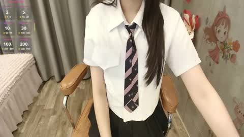 Snapshot of serena_angel18 chatting on June 3, 2026, 2:33 pm Serena online show from June 3, 2026, 2:33 pm