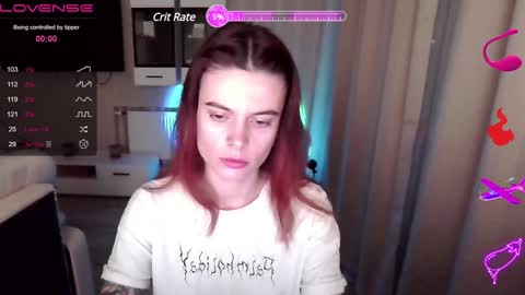 serenamilss online show from December 20, 2024, 2:38 pm