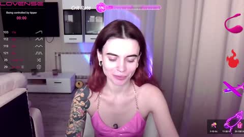 serenamilss online show from December 27, 2024, 7:03 pm