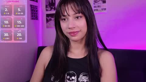 Snapshot of serenbleck chatting on May 20, 2026, 10:21 am Seren online show from May 20, 2026, 10:21 am