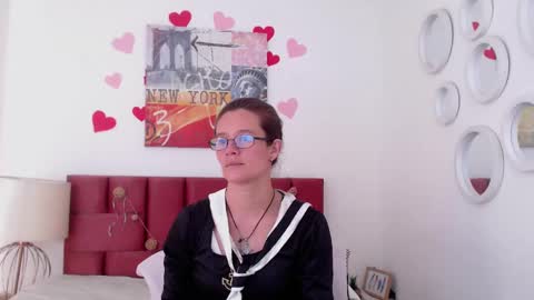 sereneclarks_ online show from March 10, 2025, 6:34 pm