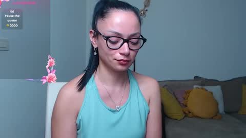 Snapshot of serenesophi chatting on February 6, 2025, 7:45 am SereneSophi online show from February 6, 2025, 7:45 am