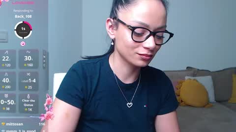 Snapshot of serenesophi chatting on February 17, 2025, 12:54 am SereneSophi online show from February 17, 2025, 12:54 am