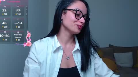 Snapshot of serenesophi chatting on February 24, 2025, 4:27 am SereneSophi online show from February 24, 2025, 4:27 am