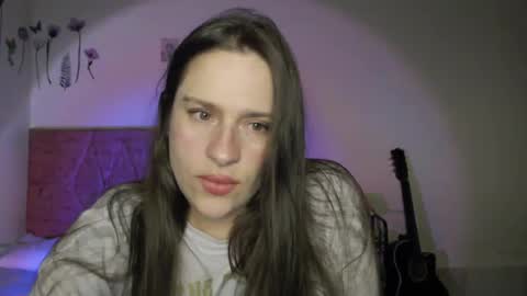 Snapshot of serenity_crystal chatting on September 18, 2025, 12:34 am serenity_crystal online show from September 18, 2025, 12:34 am