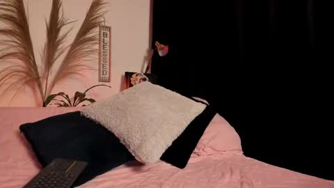 Serenity online show from October 21, 2025, 2:45 am