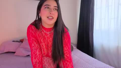 Serenna Cruz online show from June 16, 2026, 8:22 pm