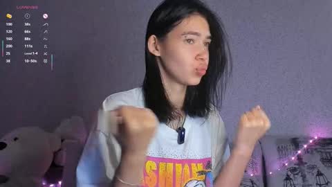 Snapshot of sergantt53 chatting on September 18, 2025, 3:08 am Ariana online show from September 18, 2025, 3:08 am