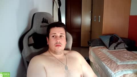 Pollos online show from October 24, 2025, 2:13 pm