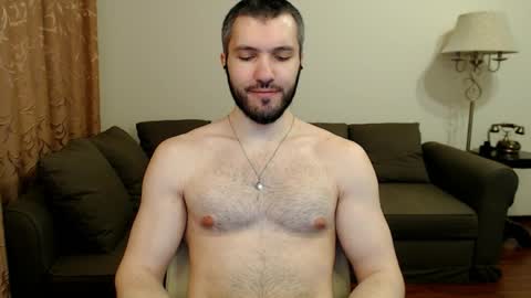 Snapshot of sergiotitan3271 chatting on May 8, 2026, 9:53 pm Serg Superior online show from May 8, 2026, 9:53 pm
