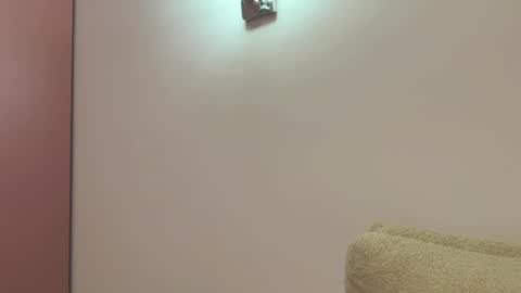 Snapshot of serinafaw chatting on July 28, 2026, 6:20 pm Mira online show from July 28, 2026, 6:20 pm