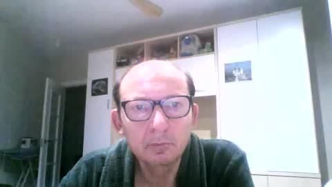 serrano49 online show from September 15, 2025, 10:21 pm