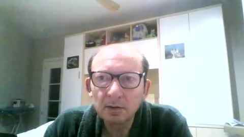 Snapshot of serrano49 chatting on September 23, 2025, 4:37 am serrano49 online show from September 23, 2025, 4:37 am