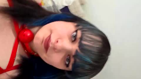 Snapshot of serrashadow69 chatting on November 18, 2025, 10:09 am serrashadow69 online show from November 18, 2025, 10:09 am